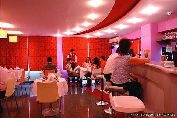 Bulvar Inn 巴库 餐厅 照片